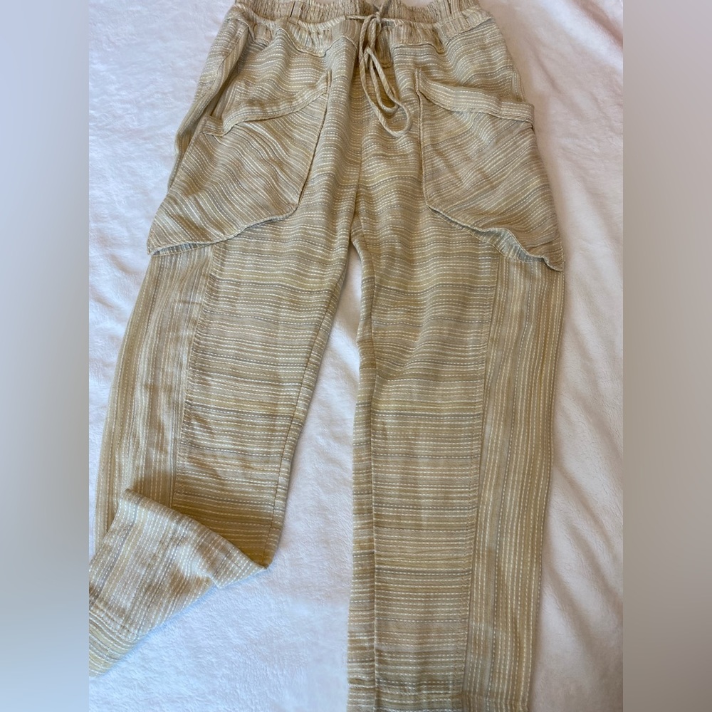Boho pants-free people